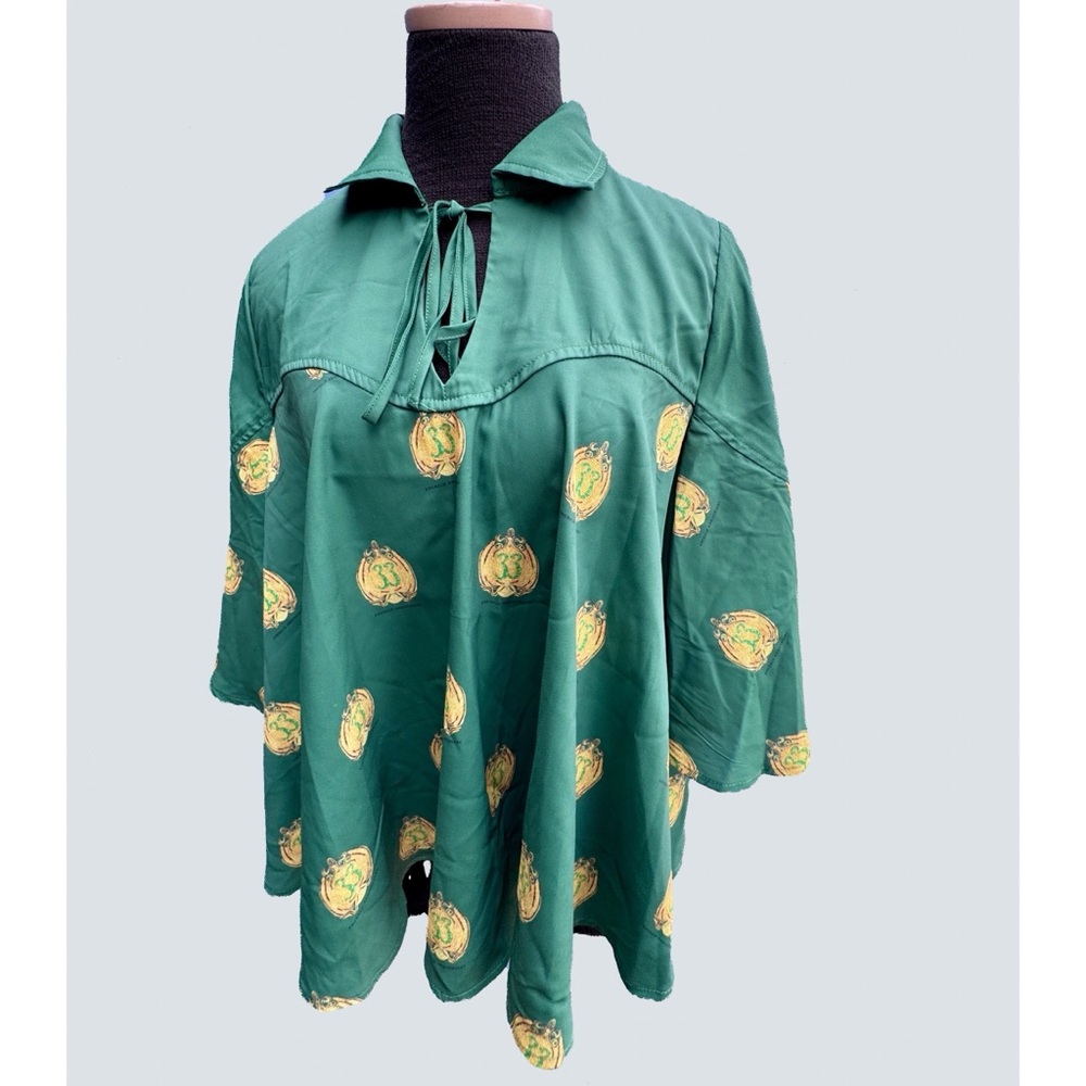 Club 33 Her Universe Emerald Anniversary flutter / poncho capelet style top M - Picture 2 of 5